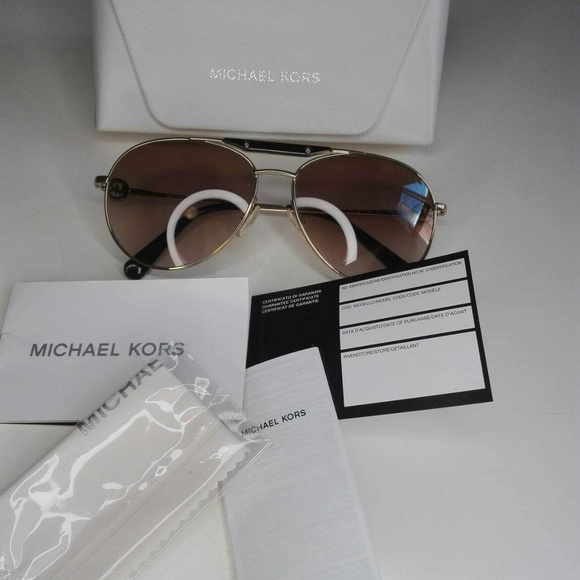 Michael Kors Accessories - Michael Kors Zanzibar sunglasses